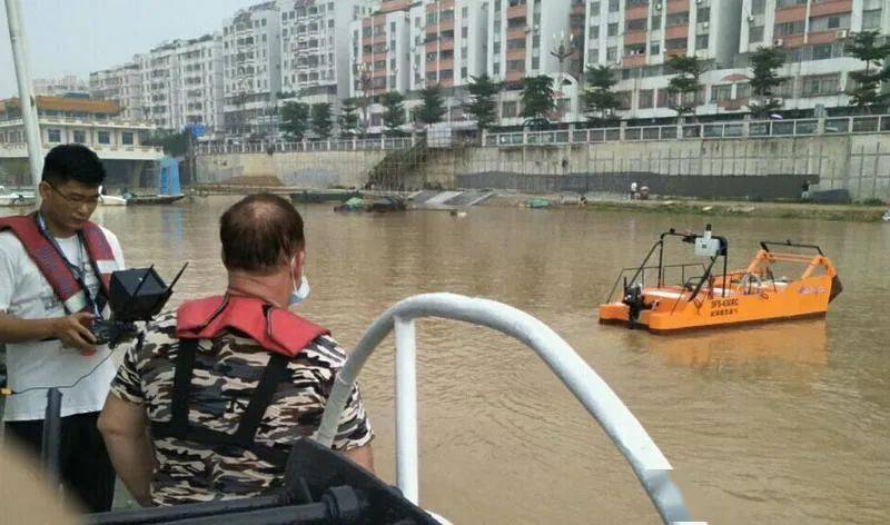 开云真人水上溢油应急再添新利器肇庆配备广东首艘无人驾驶收油机(图2)