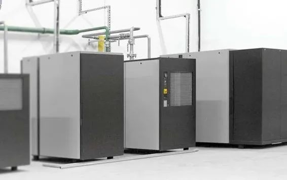 开云真人测量压缩机房的绝对压力、室温和湿度新型IAC500传感器有何优势(图1) 开云真人测量压缩机房的绝对压力、室温和湿度新型IAC500传感器有何优势(图1)