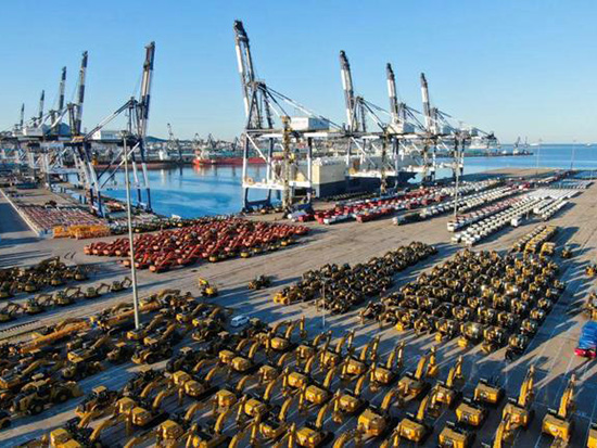 空压机行业预计在2015年收入将达300亿元(图2) 空压机行业预计在2015年收入将达300亿元(图2)